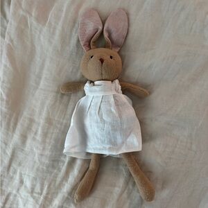 Hazel Village Juliette Tan Rabbit Doll White Linen Dress 2010